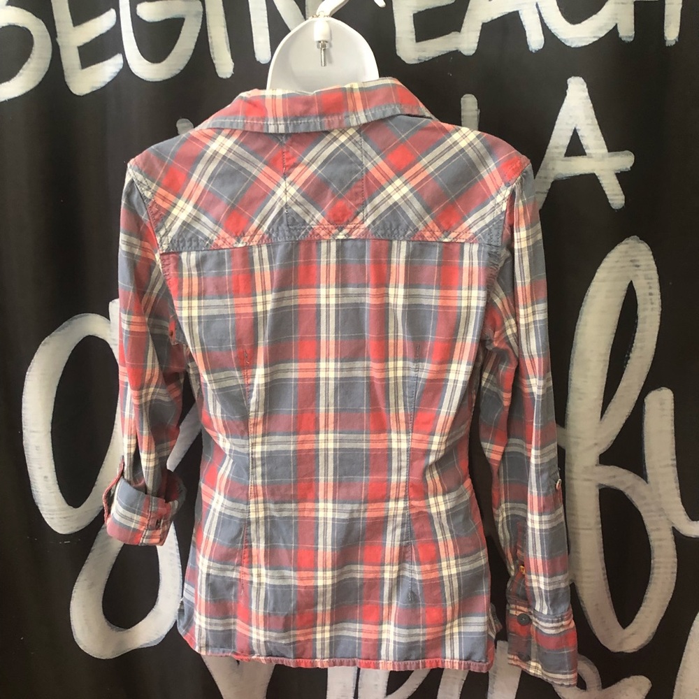 Blouses/flannels/button downs-2 for $15 or 3 for $20 (Mix & Match) - Picture 3 of 5